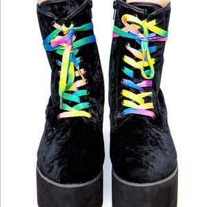 YRU BLQQ Velvet Platform Boots